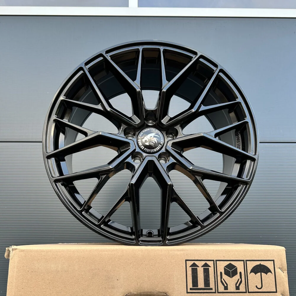 19 Zoll 4 Felgen DM20 schwarz für Mercedes A CLA Klasse W176 W177 C117 C118
