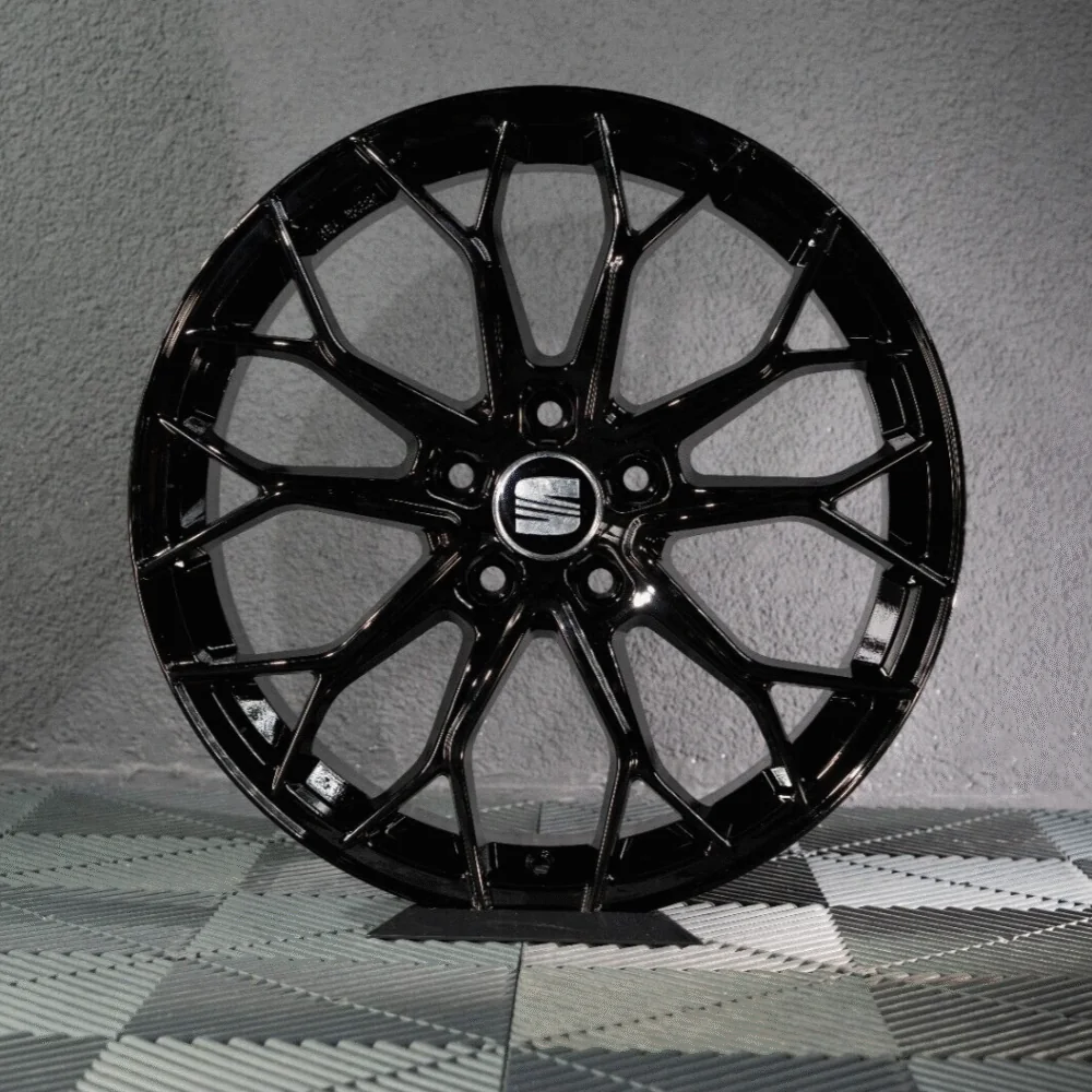 19 Zoll 4 Felgen FF01 schwarz für Seat Cupra Formentor Ateca Tarraco FR 5FP