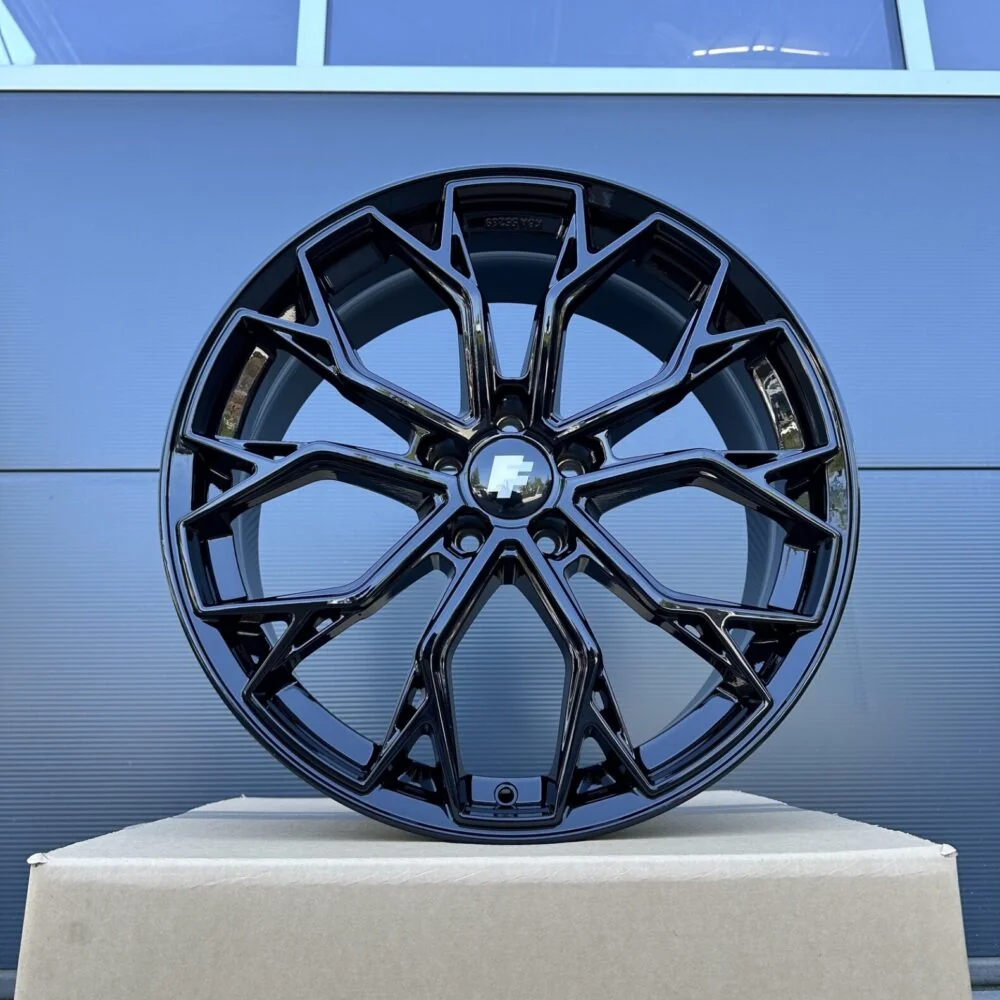 19 Zoll 4 Felgen FF02 schwarz für Mercedes A CLA Klasse W176 W177 C117 C118