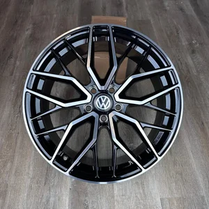 19 Zoll Felgen DM20 schwarz für VW Golf 6 7 8 GTI GTD GTE 7R 8R Passat B6 B7 B8 3