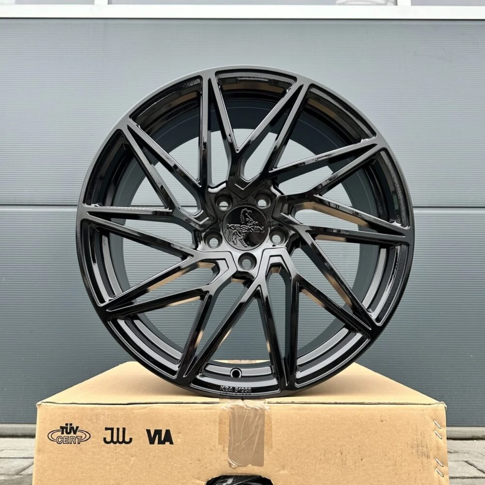 19 Zoll Felgen Keskin KT20 schwarz für Seat Leon 1P 5F KL Cupra Ateca Yeti 5x112