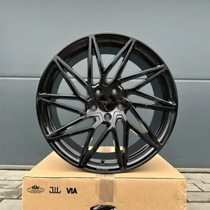 19 Zoll Felgen Keskin KT20 schwarz für Skoda Octavia 1Z 5E NX RS Superb 3T Karoq