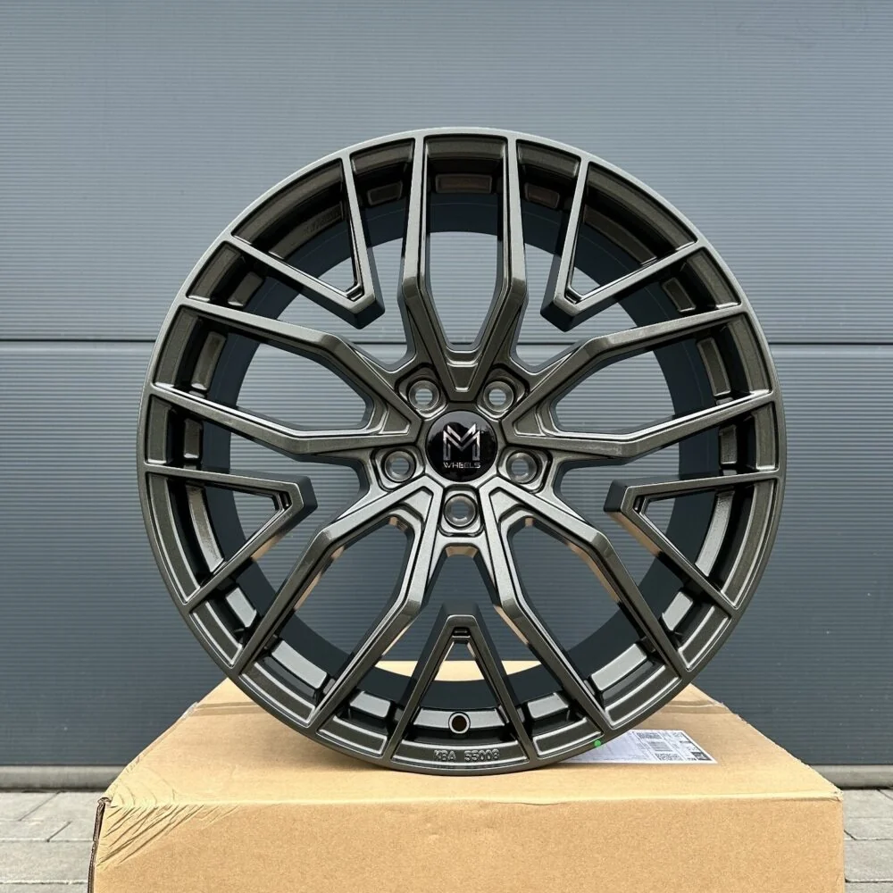 19 Zoll Winterräder Kompletträder mit  MM09 Gunmetal für Cupra Formentor KM