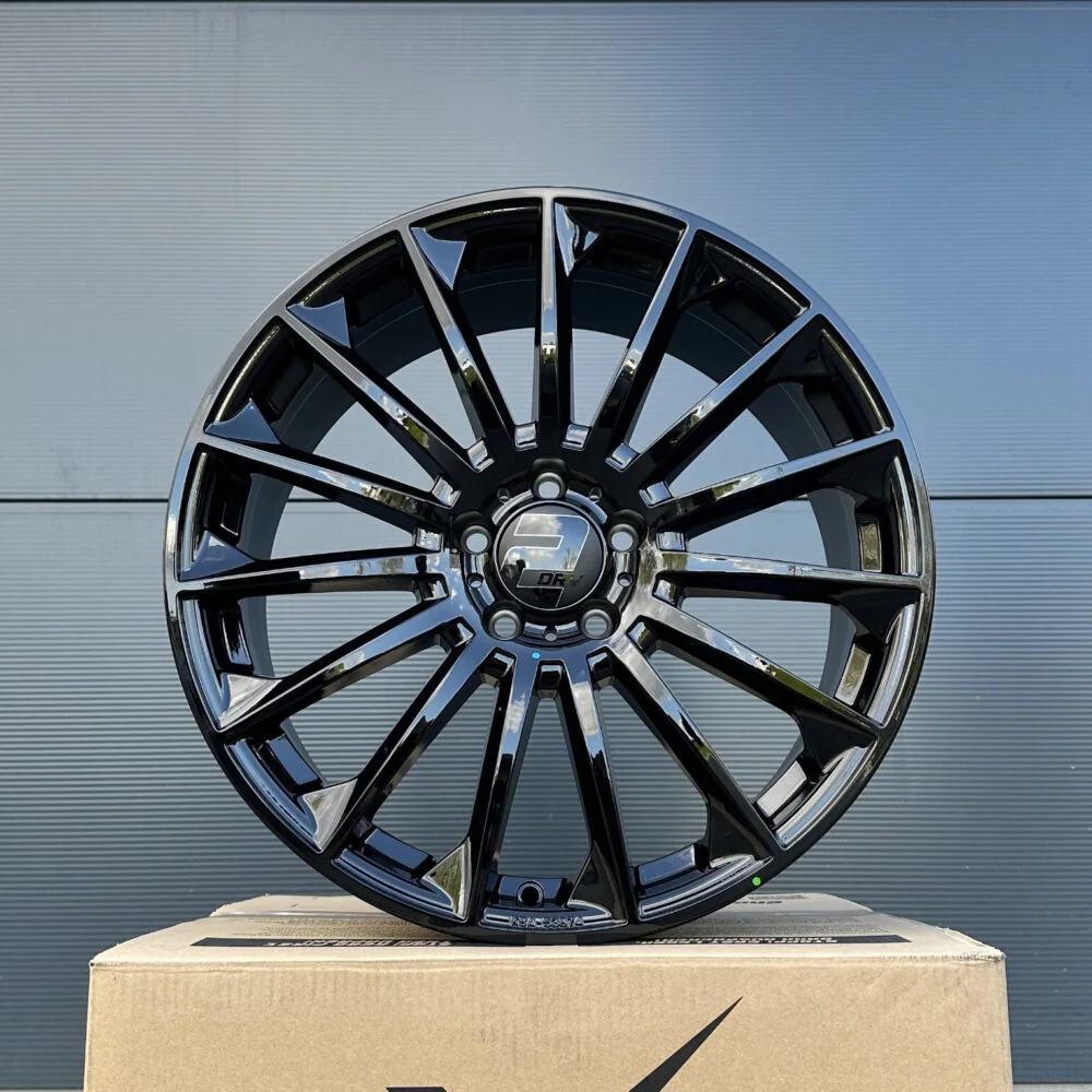 4x 19 Zoll 4 Felgen WH39 schwarz für VW Tiguan 5N T-ROC T ROC A1 Jetta ID3 ID4