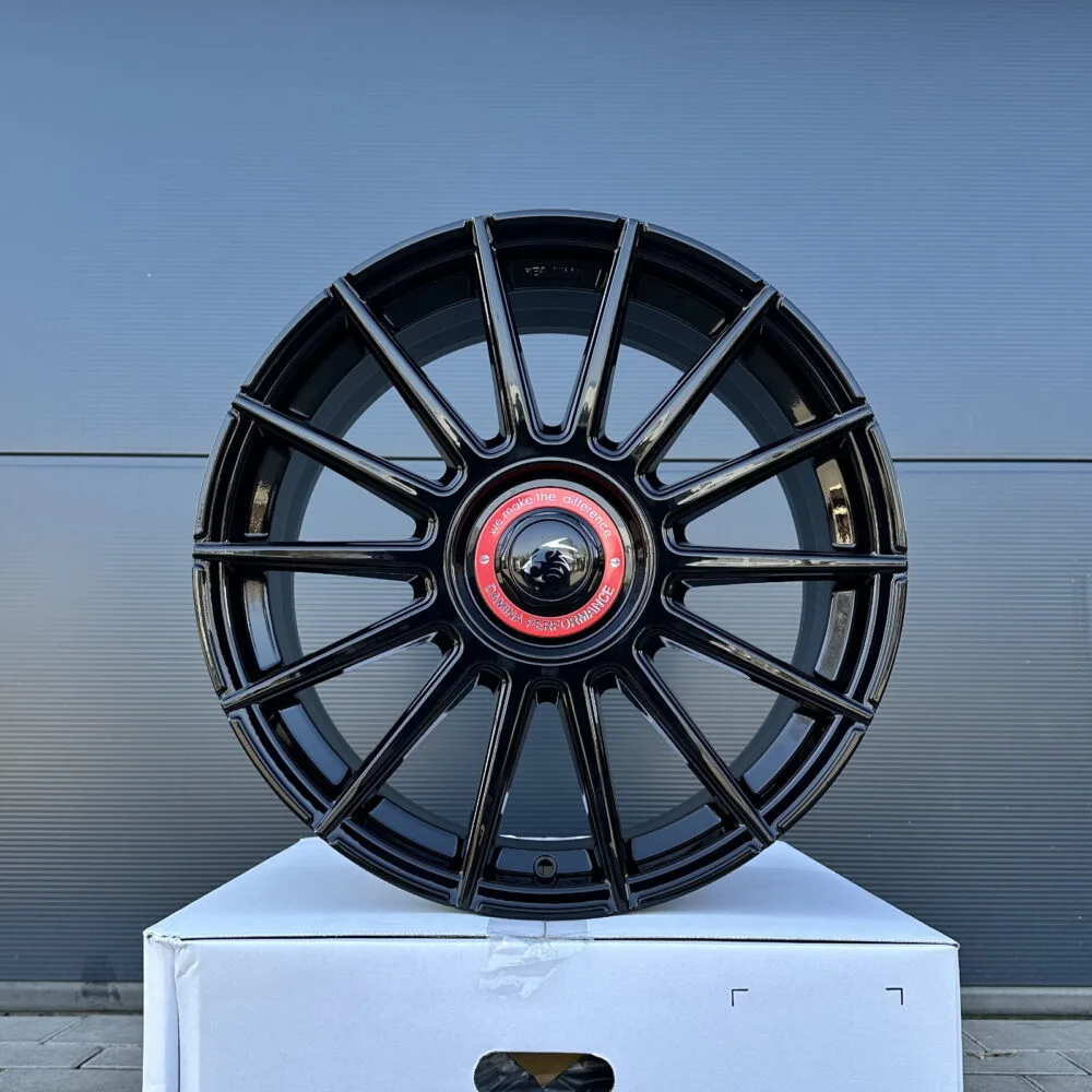4x 19 Zoll Felgen Damina DM08 schwarz rot für CLS GLC  Klasse W218 X253 X254 AMG
