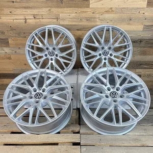 4x 19 Zoll Felgen Damina DM08 silber für VW Golf ID.3 ID3 ID.4 ID4 Pure E1 E2 2