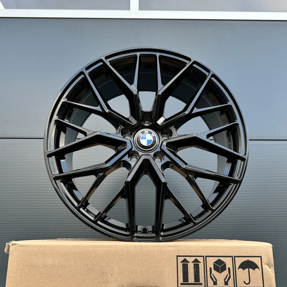 4x 19 Zoll Felgen Damina DM20 schwarz für BMW X1 iX1 X2 F48 U10 U11 F39 M U1X