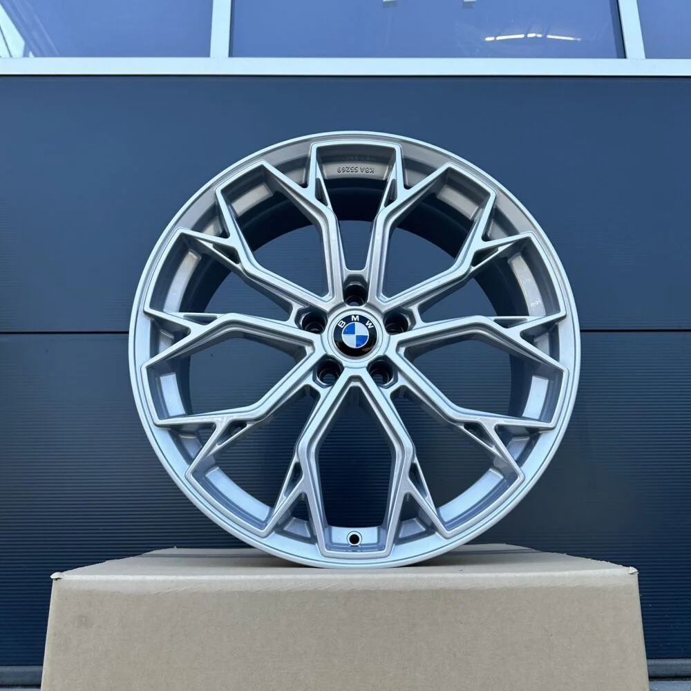 4x 19 Zoll Felgen FF Wheels FF02 silber für BMW 3er F30 F31 3L 3K M Performance