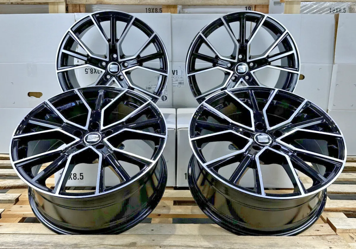 18 Zoll Felgen AF18 schwarz für Seat Ateca 5FP Formentor KM Alhambra 7N Cupra