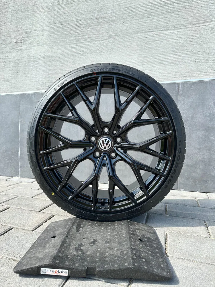 WH37 20 Zoll Sommerräder Sommerreifen Kompletträder für VW Tiguan 5N CT  R-Line