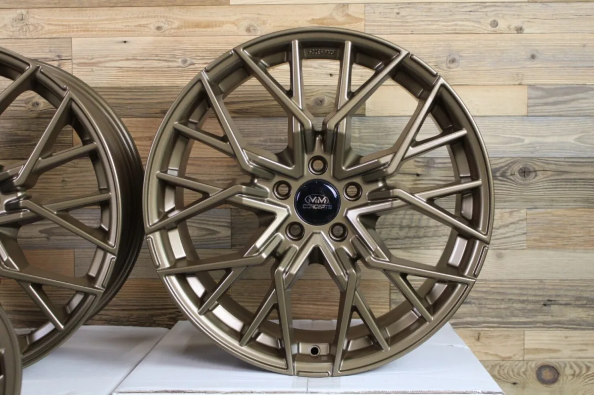 18 Zoll Felgen MM06 Bronze für VW Passat B6 B7 B8 3C Tiguan 5N Touran 1T