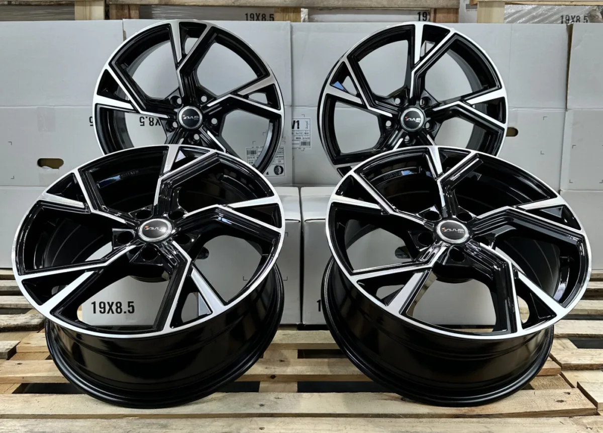 18 Zoll Felgen Avus AF20 schwarz für Mercedes E Klasse W212 W213 S212 S213 AMG