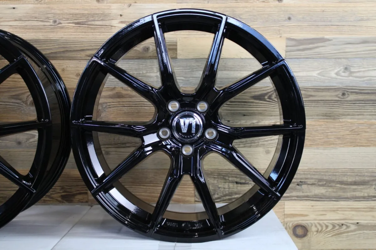 19 Zoll Felgen V1-Wheels schwarz für Skoda Octavia 1Z 5E NX RS Superb 3T Karoq