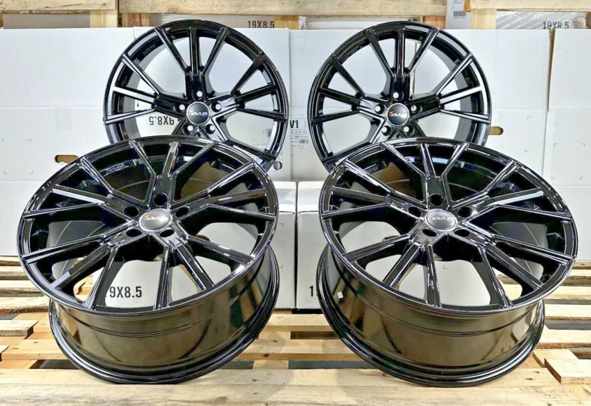 18 Zoll Felgen Avus AF18 schwarz für Mercedes E Klasse W212 W213 S212 S213 AMG