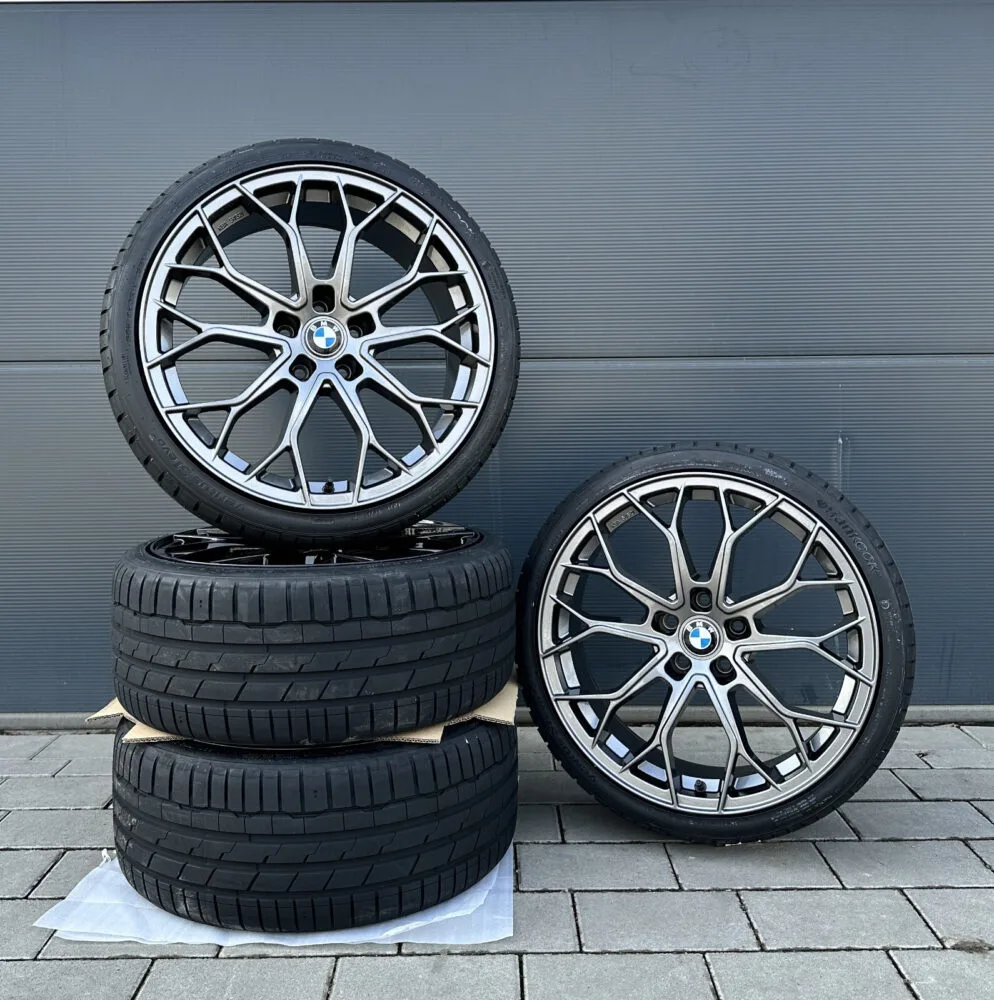 FF01 19 Zoll Winterräder 4 HANKOOK 225/40 R19 Kompletträder für BMW 2er G42 M