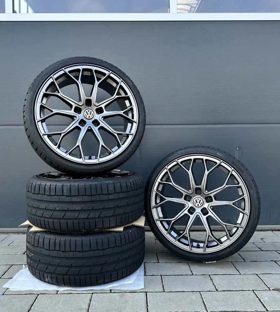 4x 19 Zoll Winterräder HANKOOK Kompletträder FF01 für VW Golf 6 7 8 GTI GTD R