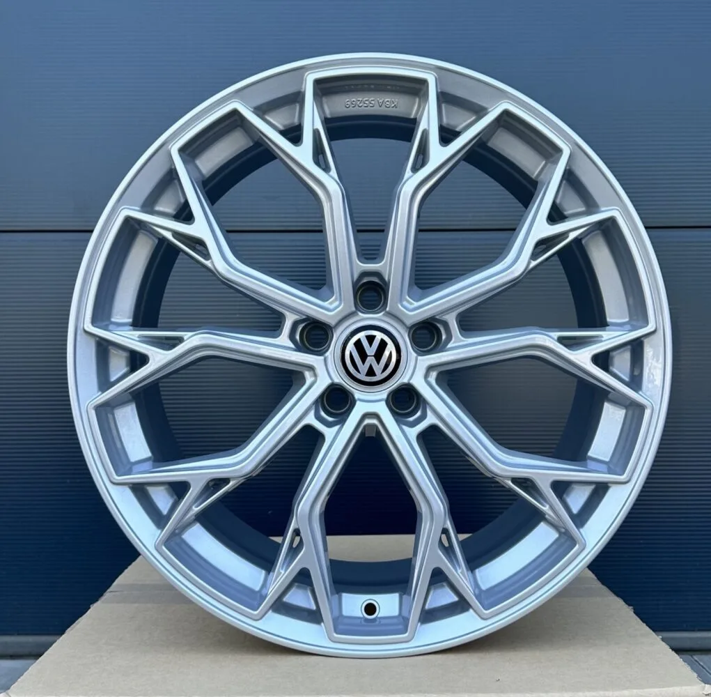 19 Zoll Felgen FF Wheels FF02 silber für VW Golf ID.3 ID3 ID.4 ID4 Pure E1 E2