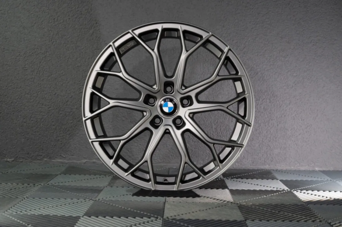 4x 19 Zoll Felgen FF Wheels FF01 Grau für BMW 5er G30 G31 M550i  M550d M550 M