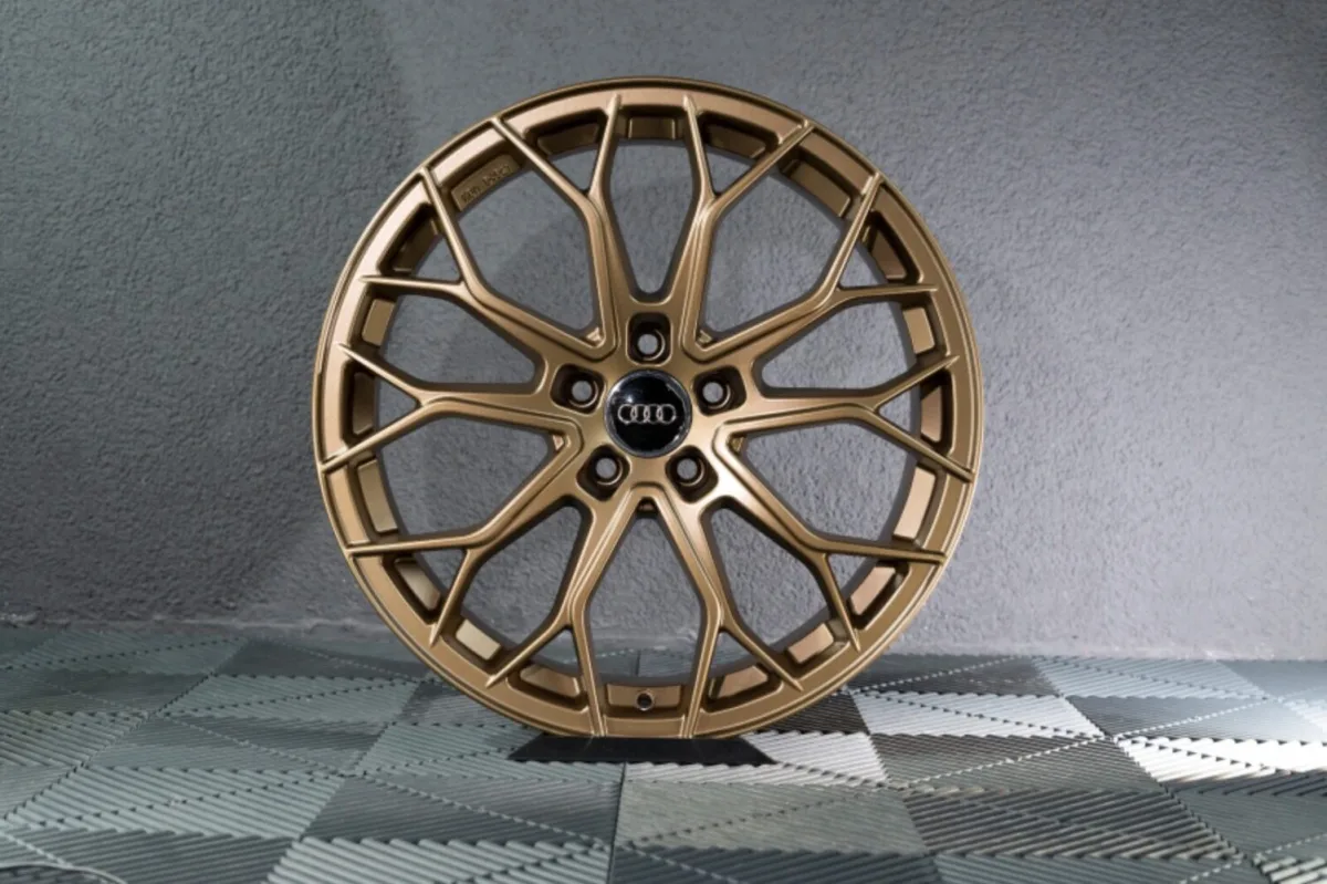 19 Zoll Felgen NEU FF Wheels FF01 Bronze für Audi A8 S8 4H F8 D4 D5 RSQ3 8U F3