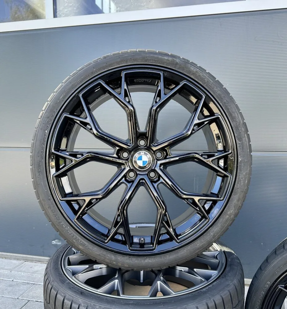 FF02 19 Zoll Winterräder Winterreifen Kompletträder für BMW X2 U10 20e 25e 30e M