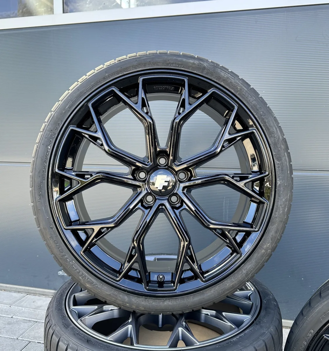 FF02 19 Zoll Winterräder Winterreifen Kompletträder für Mercedes CLA35 AMG C118