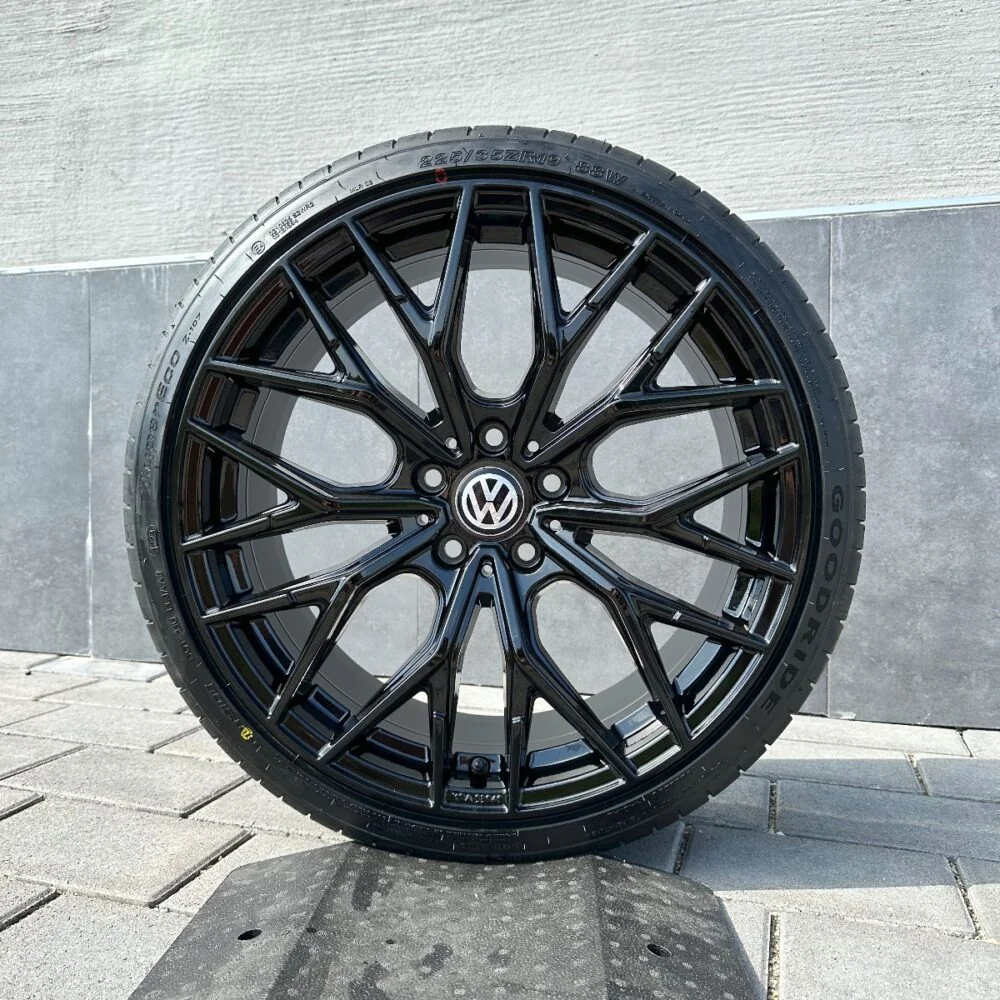 WH37 19 Zoll Winterräder Winterreifen 225/40 R19 Kompletträder für VW Sharan 7N