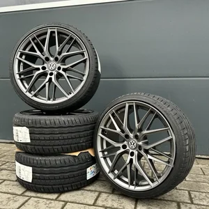 DM08 18 Zoll Winterräder Winterreifen Kompletträder VW Arteon 3H (R) Tiguan 5N 3