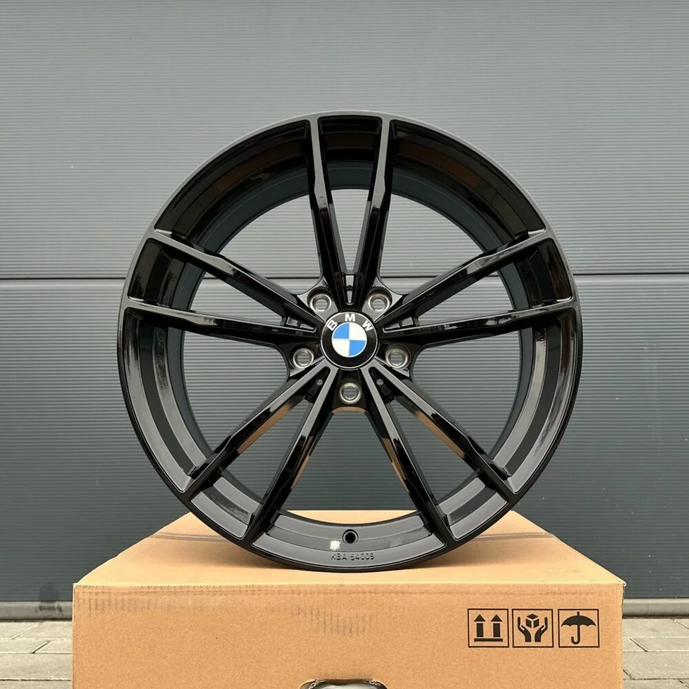 19 Zoll Pirelli Sommerreifen UA24 Sommerkompletträder für BMW 3er G20 G21
