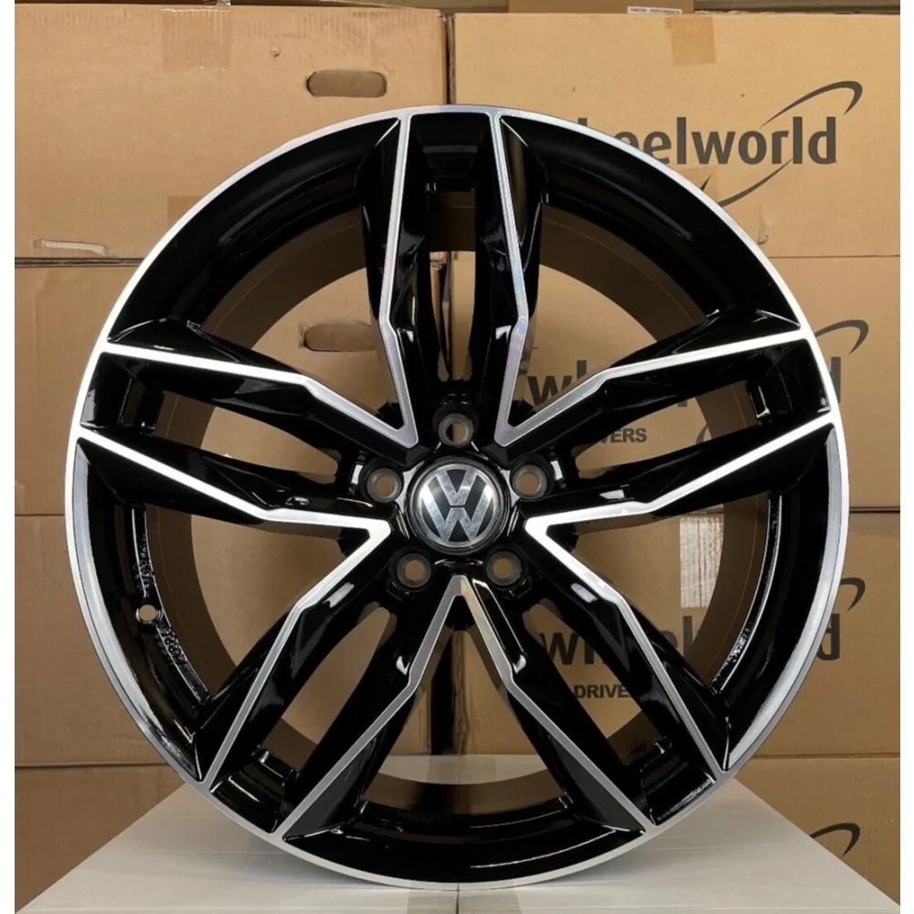 18 Zoll Damina DM05 schwarz poliert  für VW Golf 5 6 7 8 GTI GTD GTE eGolf 6R 7R