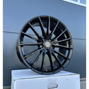 4x 18 Zoll Felgen V1 Wheels V2 schwarz für VW Golf 7 8 GTI Clubsport TCR 7R 8R 3