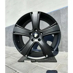 4x 18 Zoll Felgen CV01 schwarz für Fiat Citroen Ford Eura Mobil Forster Karmann