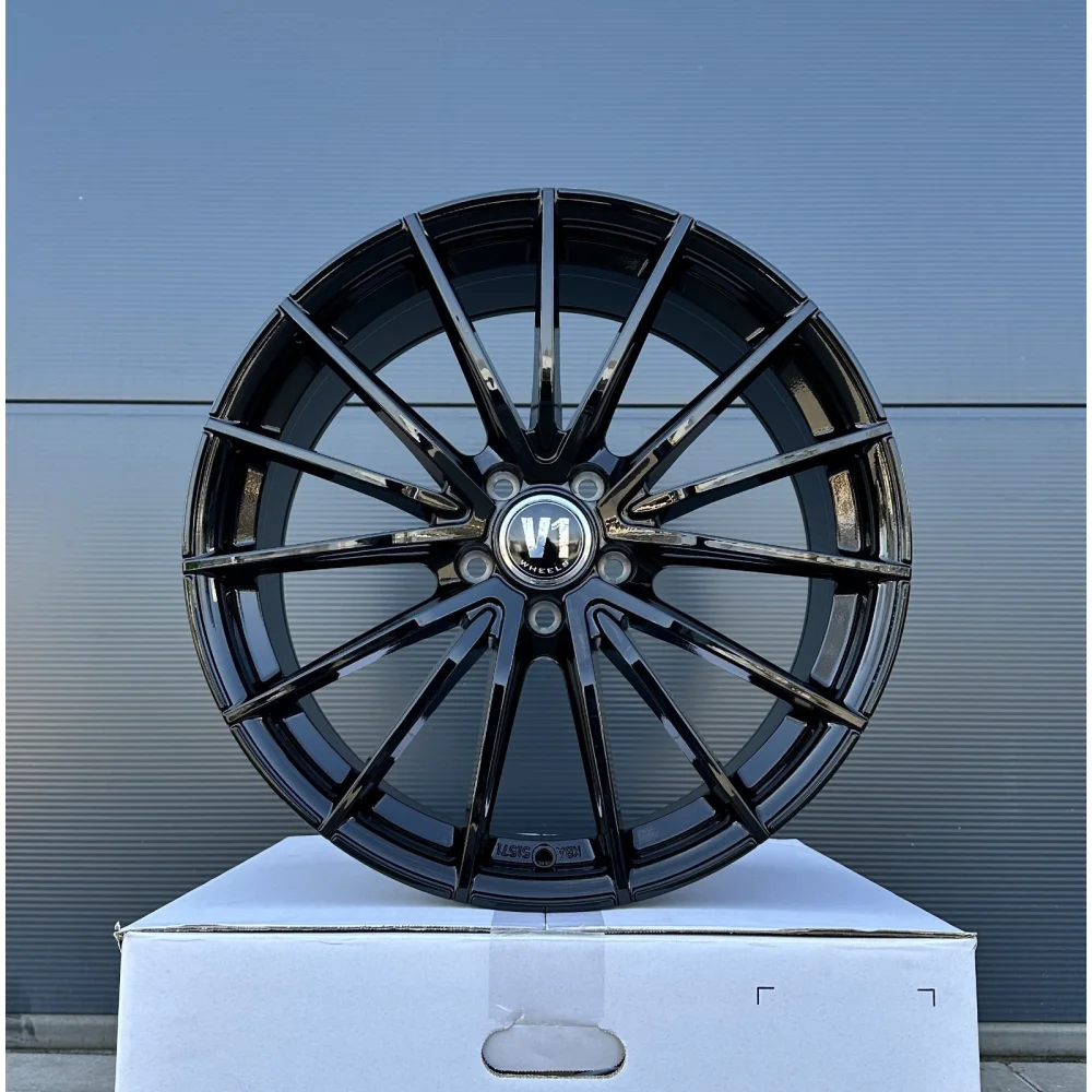 4x 18 Zoll Felgen V1 Wheels V2 schwarz für Seat Cupra Ateca 5FP VZ 4drive NEU