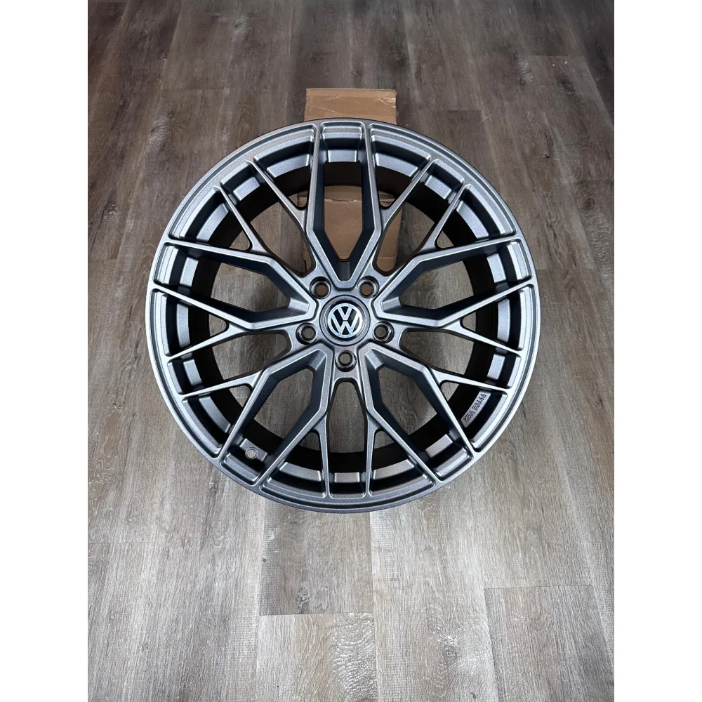 19 Zoll Felgen DM20 grau für VW Golf 6 7 8 GTI GTD GTE 7R 8R Passat B6 B7 B8